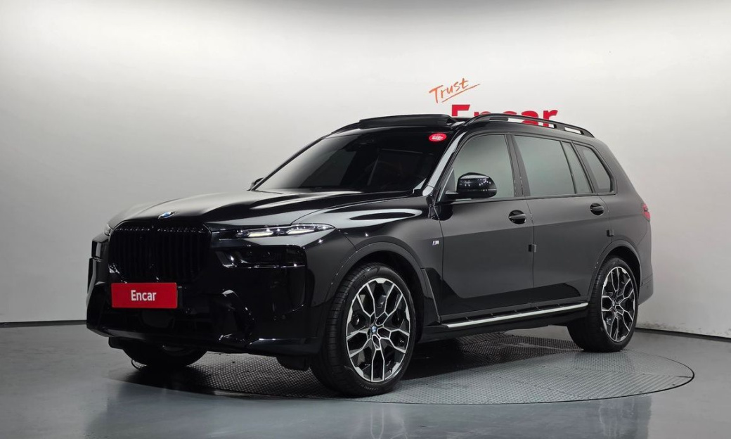 BMW X7 xDrive 40i M Sport 6STR, 2025