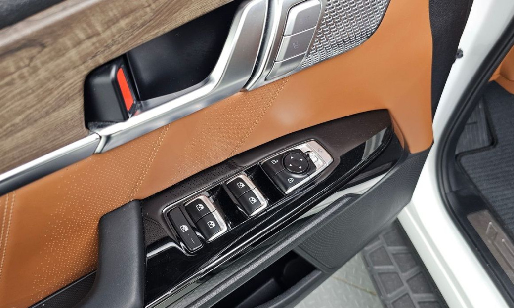 Kia Mohave Diesel 3.0 4WD 7-Seater, 2022