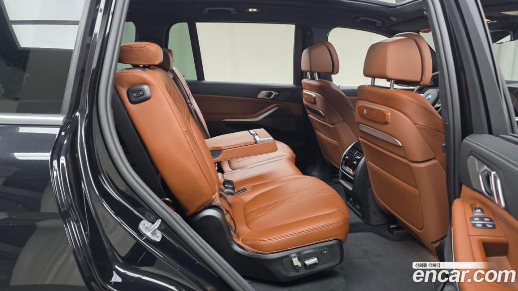 BMW X7 xDrive 40i M Sport 7STR, 2025