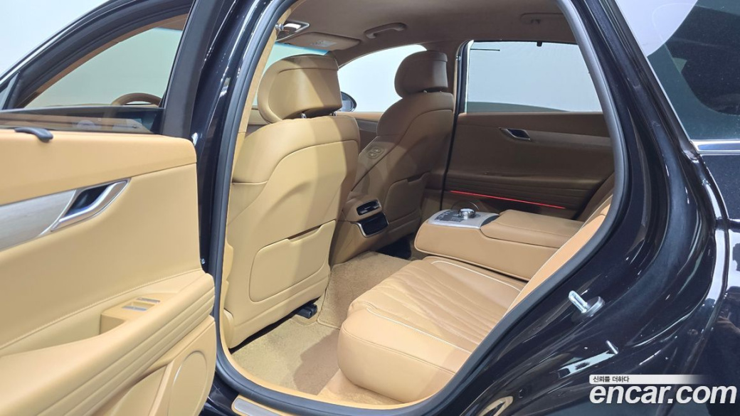 Genesis G80 Gasoline 2.5 Turbo AWD, 2025