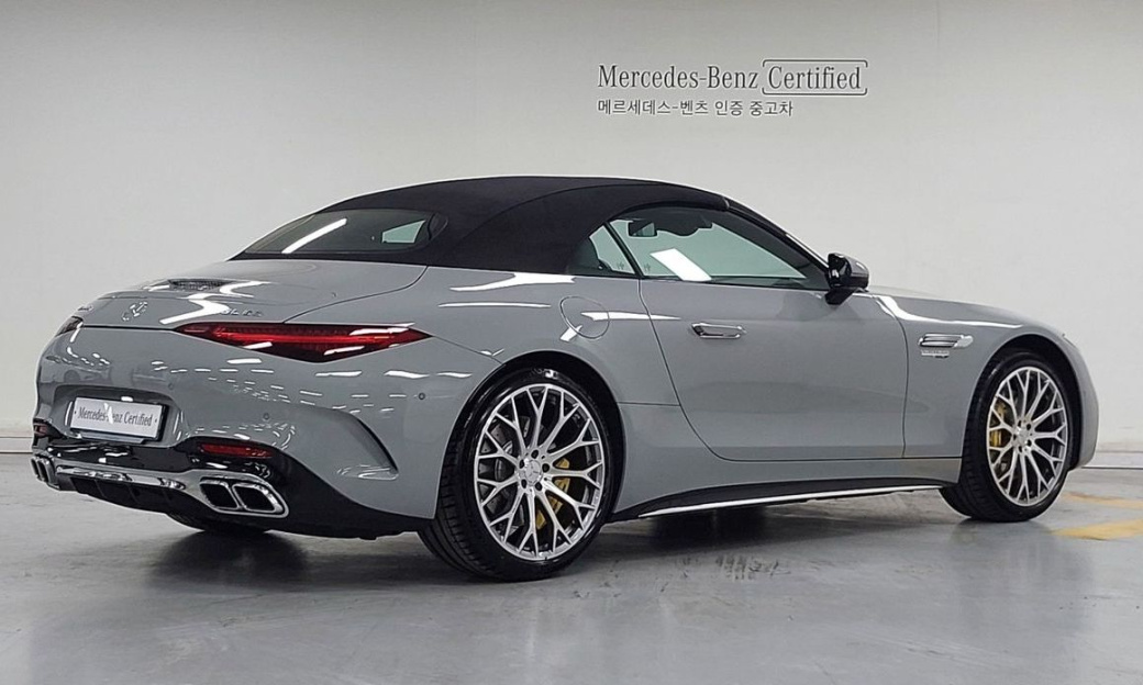 Mercedes-Benz SL-Class AMG SL63 4MATIC+, 2025