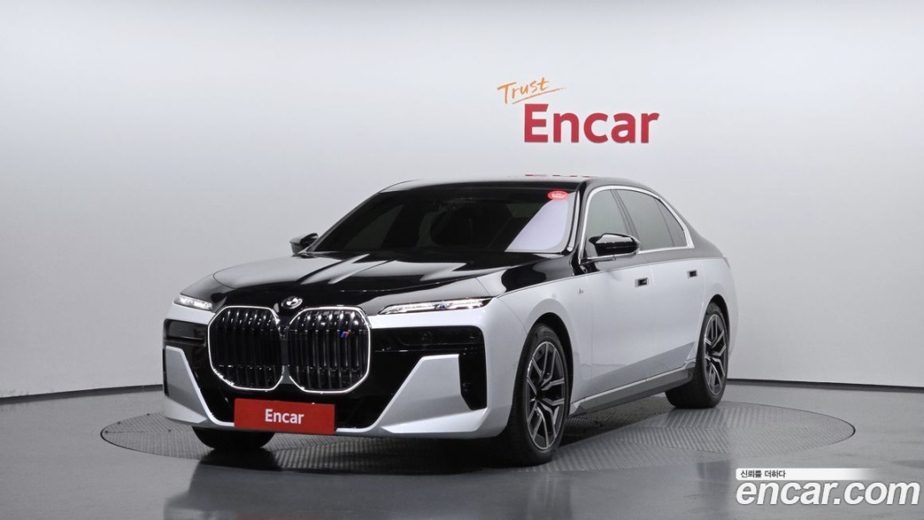 BMW 7-Series 740d xDrive M Sport, 2025