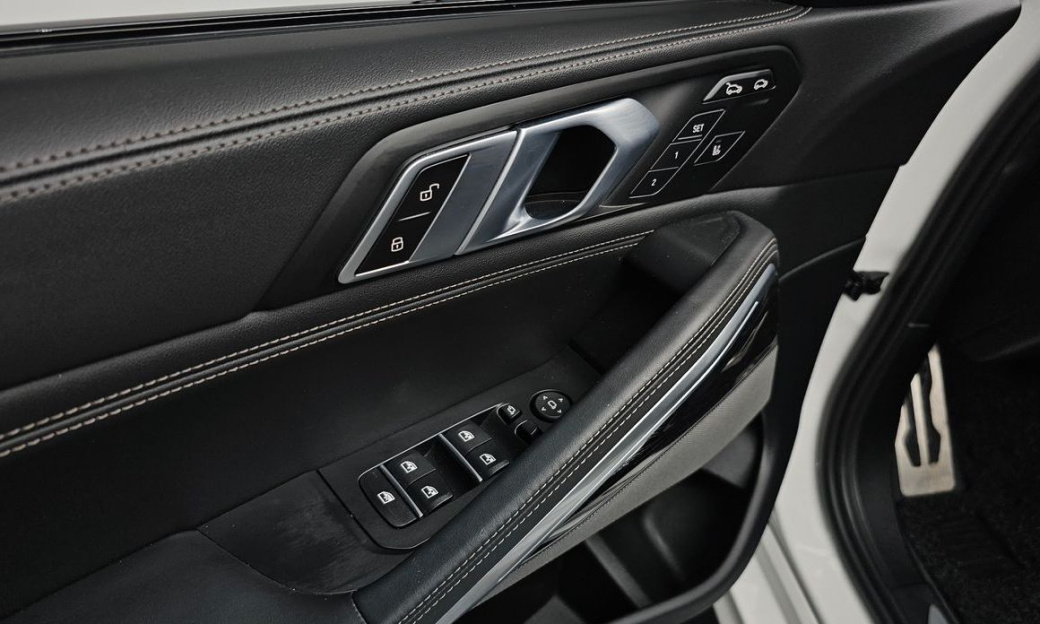 BMW X6 xDrive40i M Sport, 2024