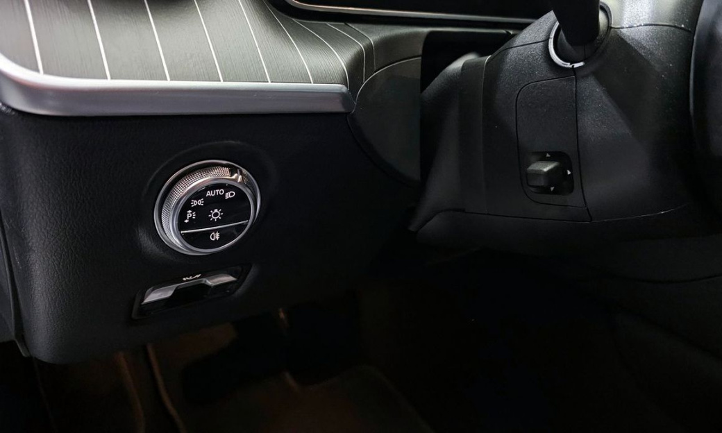Mercedes-Benz C-Class C300 4MATIC Avantgarde, 2024
