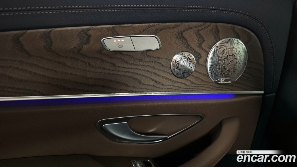 Mercedes-Benz E-Class E220d 4MATIC Exclusive, 2023