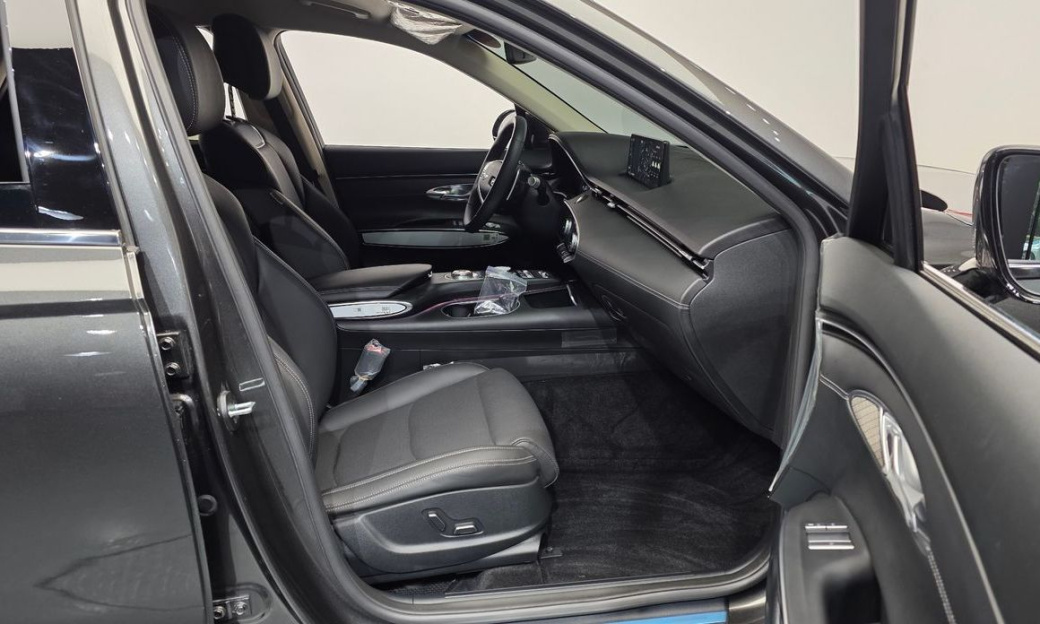 Genesis GV70 2.5T Gasoline 2WD, 2024