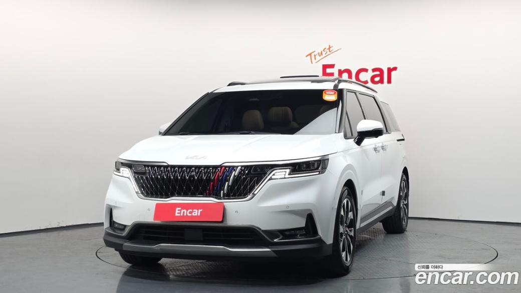 Kia Carnival 7-Seater Signature, 2022