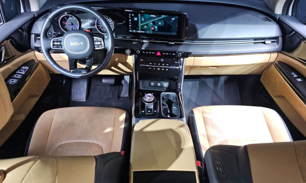 Kia Carnival 9-Seater Noblesse, 2023
