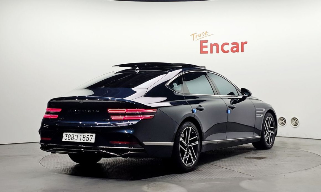 Genesis G80 Gasoline 2.5 Turbo AWD, 2026