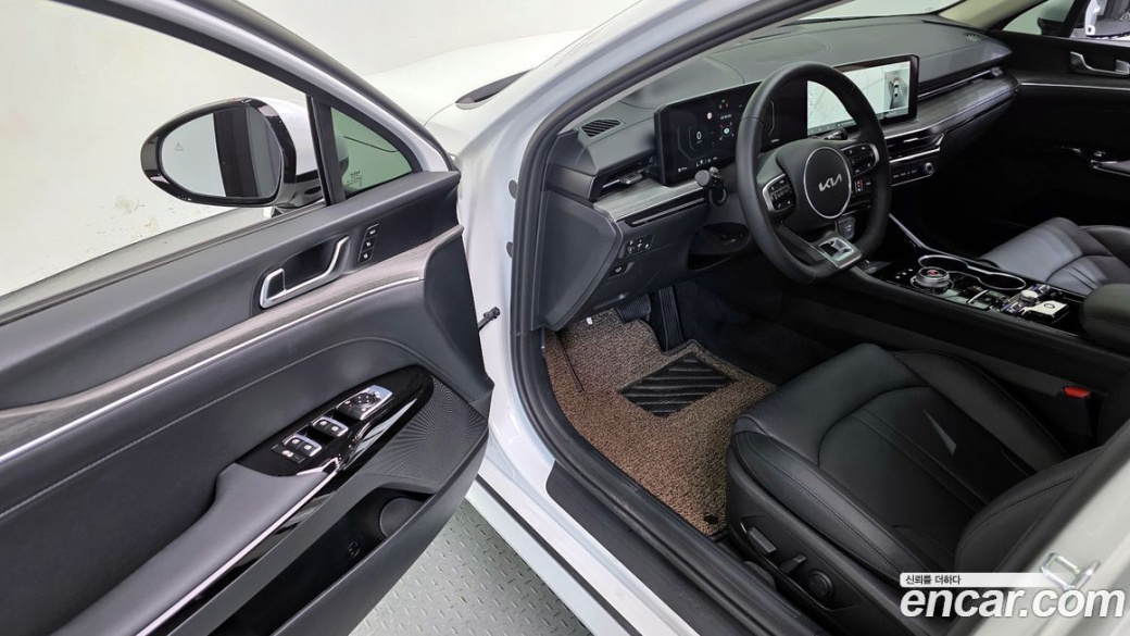 Kia K5 1.6 Turbo, 2025
