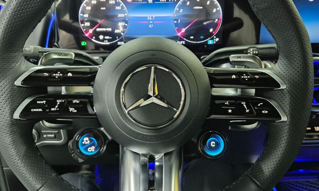 Mercedes-Benz GLB-Class AMG GLB35 4MATIC, 2025