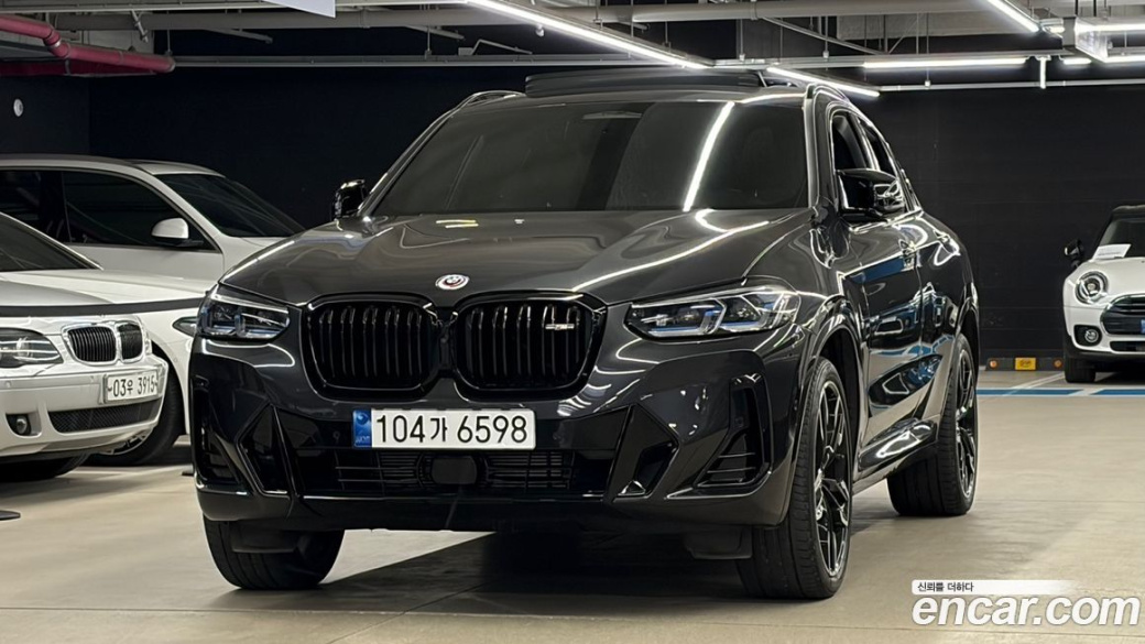 BMW X4 xDrive M40i, 2022