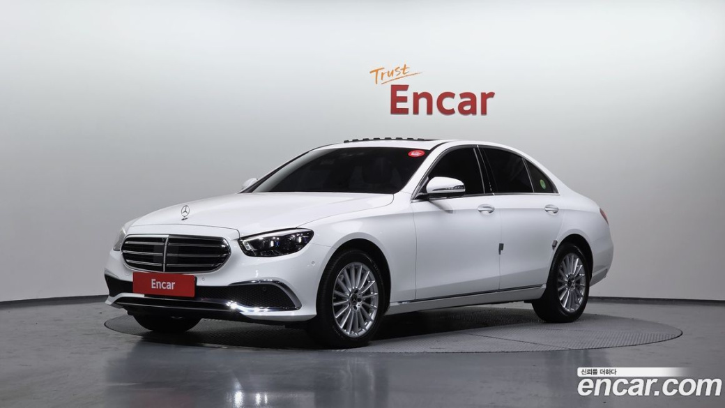 Mercedes-Benz E-Class E220d 4MATIC Exclusive, 2021