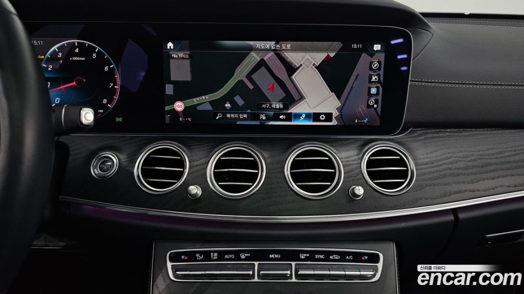 Mercedes-Benz E-Class E250 AMG Line, 2023