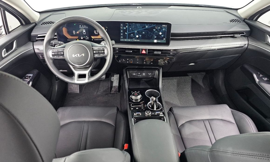 Kia K5 2.0, 2024