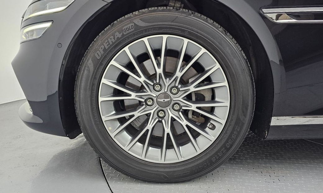 Genesis G80 Gasoline 2.5 Turbo AWD, 2024