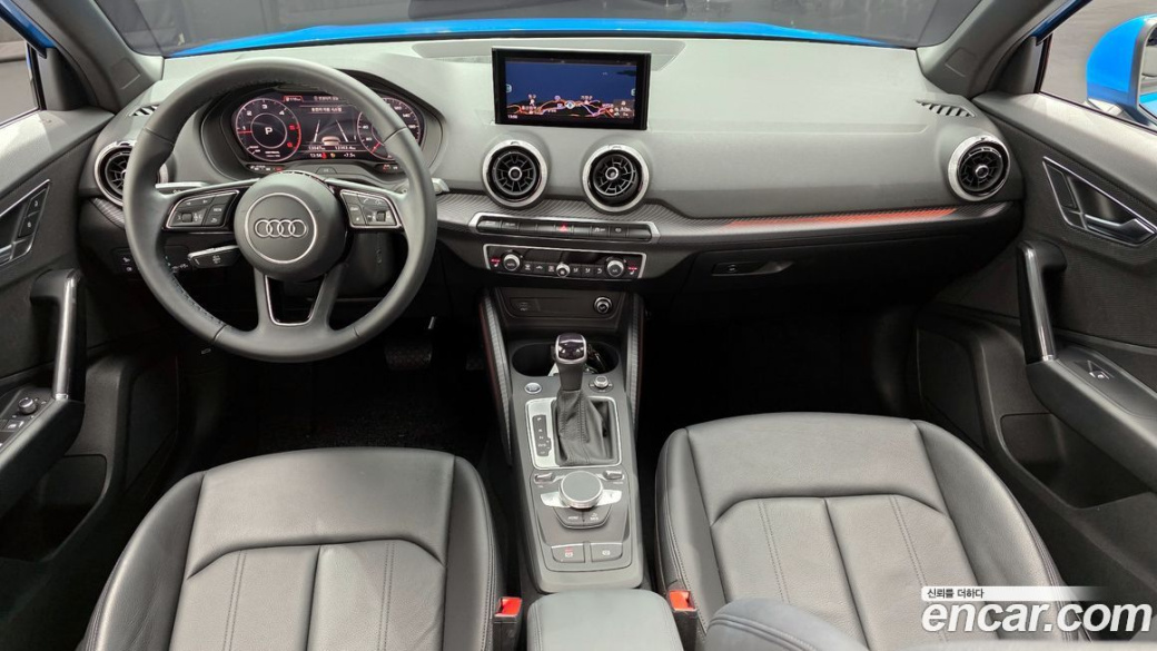 Audi Q2 35 TDI Premium, 2023
