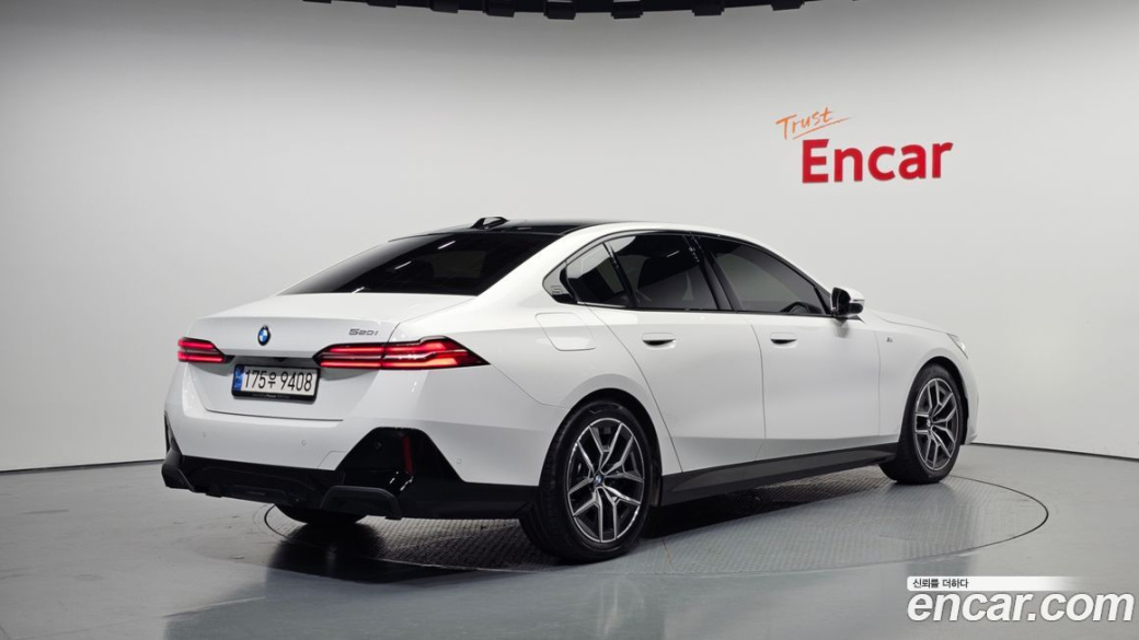 BMW 5-Series 520i M Sport, 2024