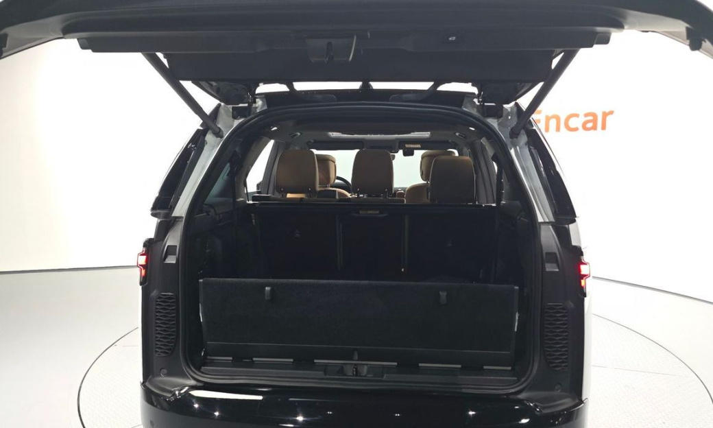 Land Rover Discovery P360 Dynamic HSE, 2024