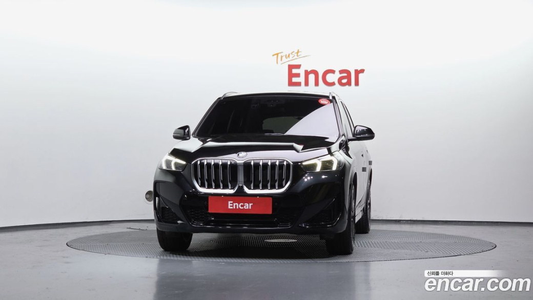 BMW X1 xDrive 20i M Sport, 2024
