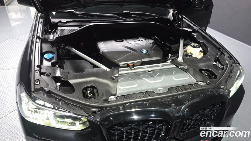 BMW X4 xDrive20i M Sport, 2023