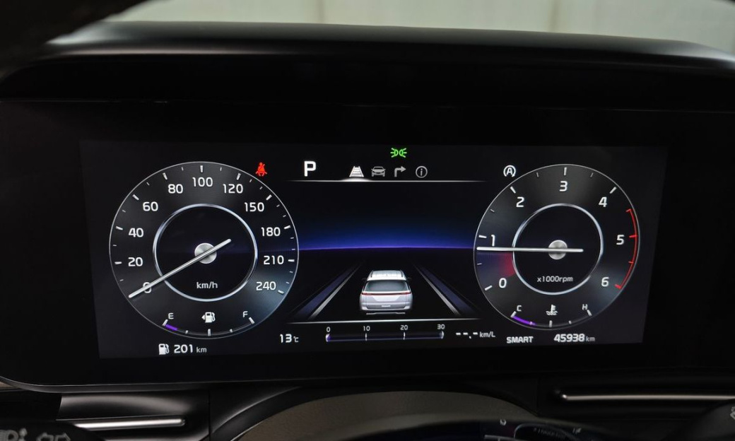 Kia Carnival 9-Seater Signature, 2023