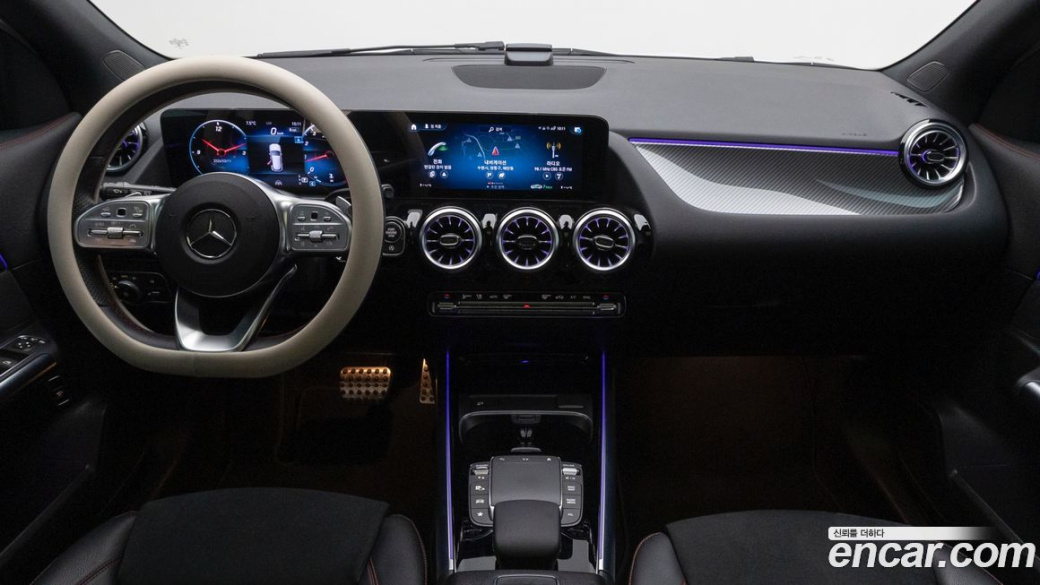 Mercedes-Benz GLA-Class GLA250 4MATIC, 2023