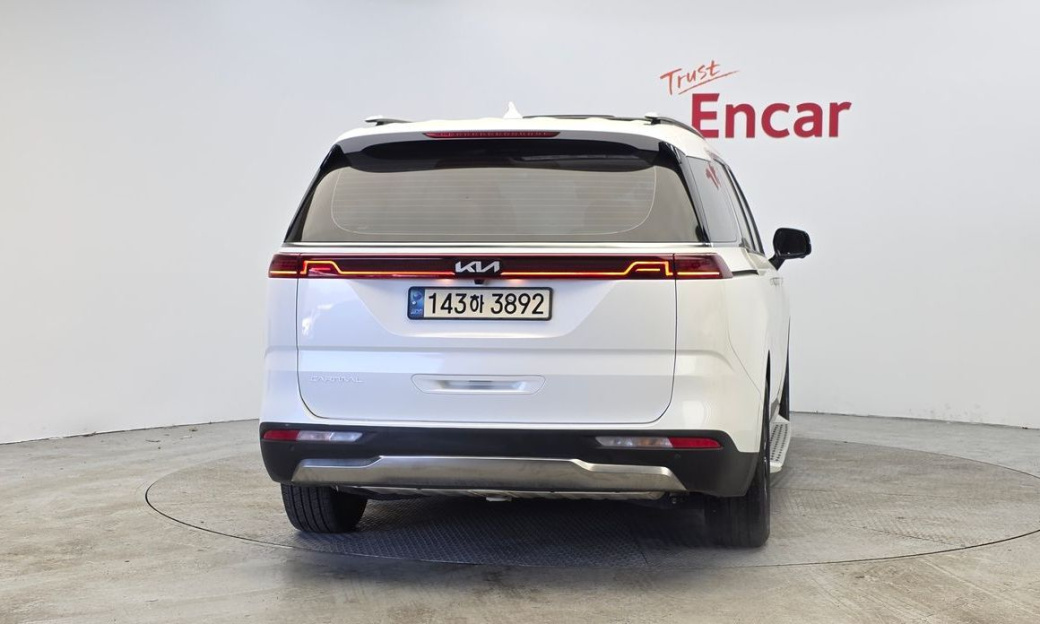 Kia Carnival 9-Seater Noblesse, 2023