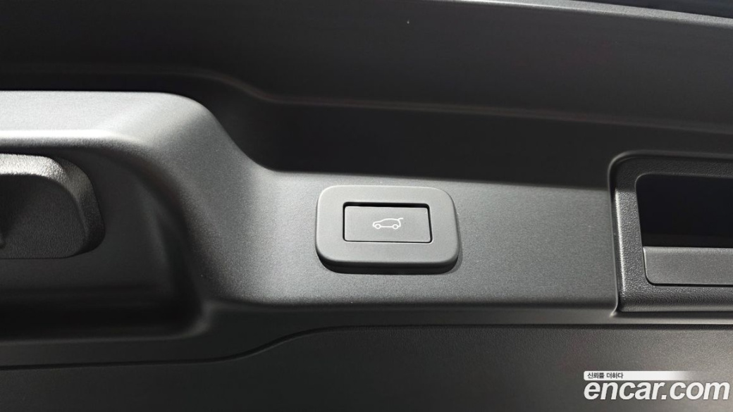 Land Rover Range Rover Evoque P250 Dynamic SE, 2024