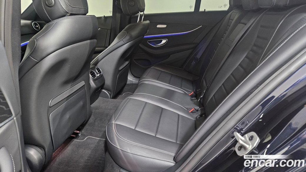 Mercedes-Benz E-Class E250 Avantgarde, 2022