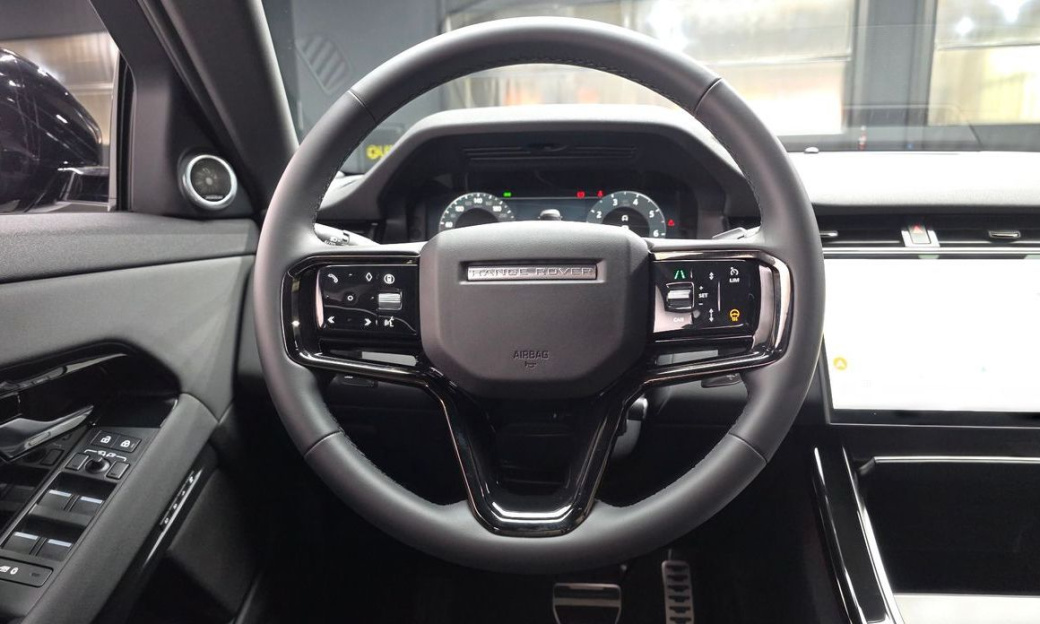 Land Rover Range Rover Evoque P250 Dynamic SE, 2025