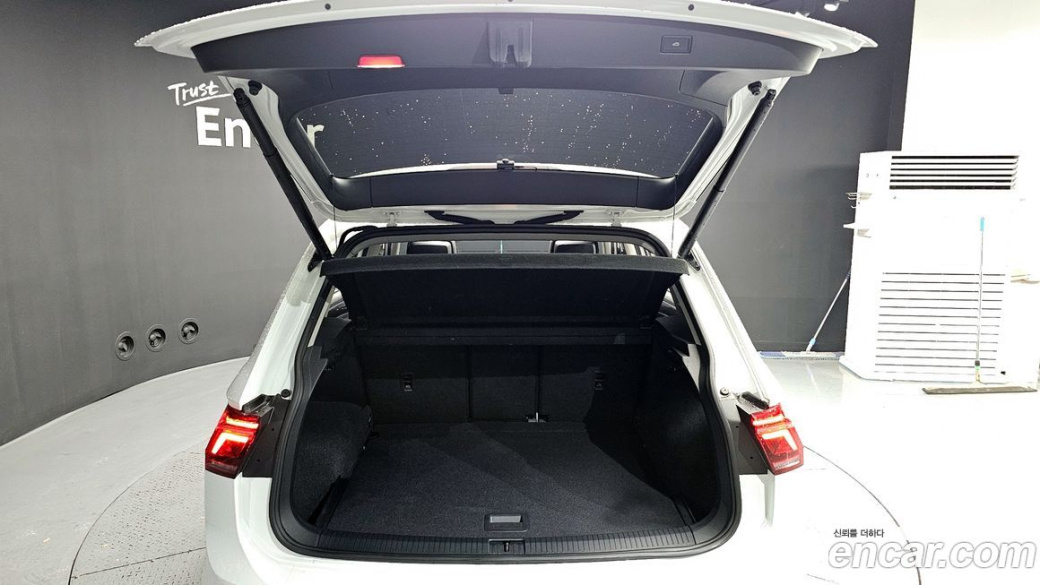 Volkswagen Tiguan 2.0 TDI Prestige, 2023