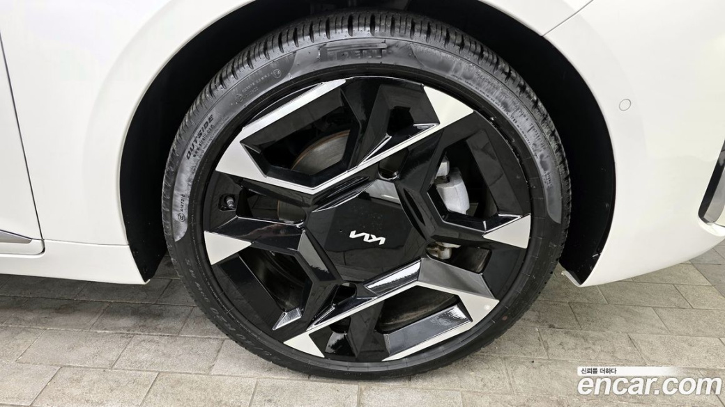 Kia K8 2.5 Gasoline 2WD, 2025