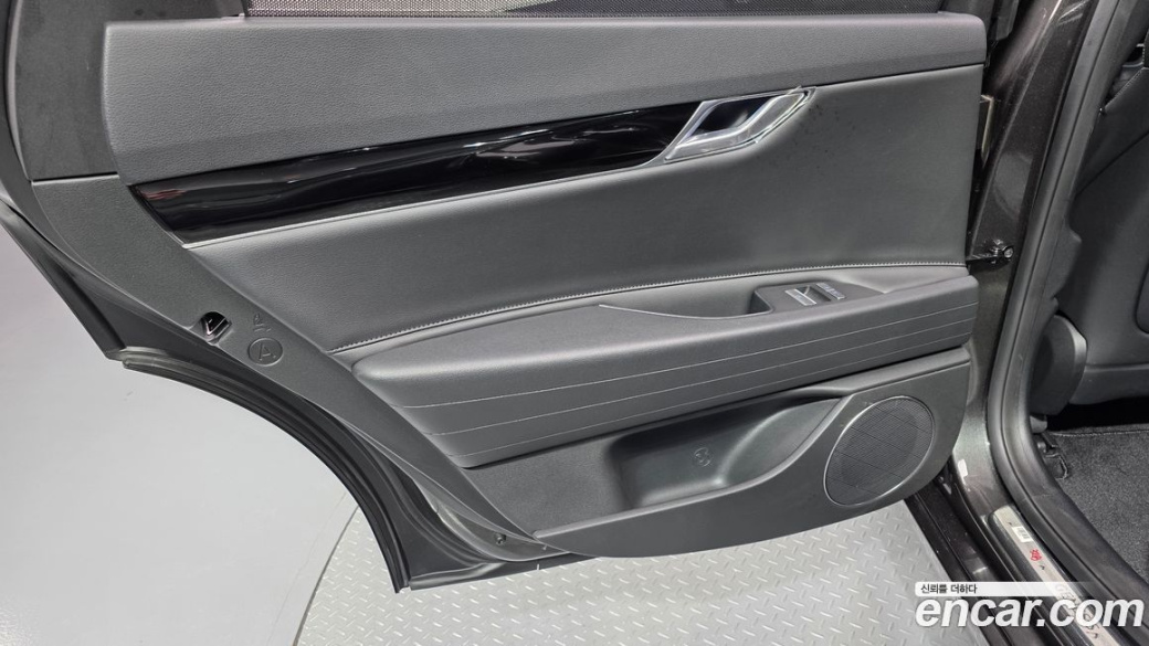 Genesis G80 Gasoline 2.5 Turbo AWD, 2024