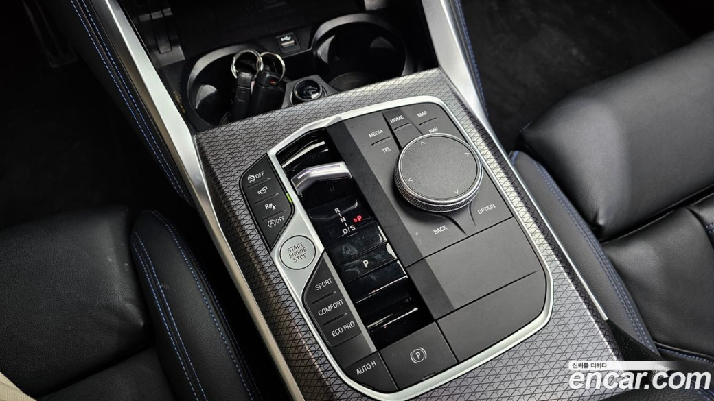 BMW 2-Series M240i xDrive Coupe, 2024