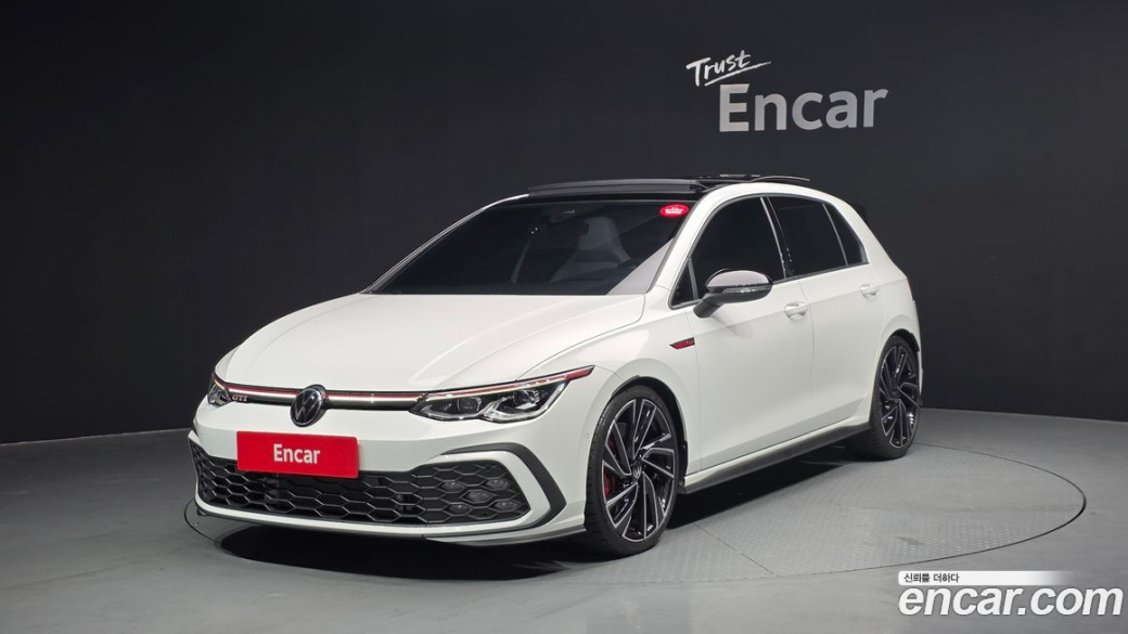 Volkswagen Golf 2.0 GTI, 2024