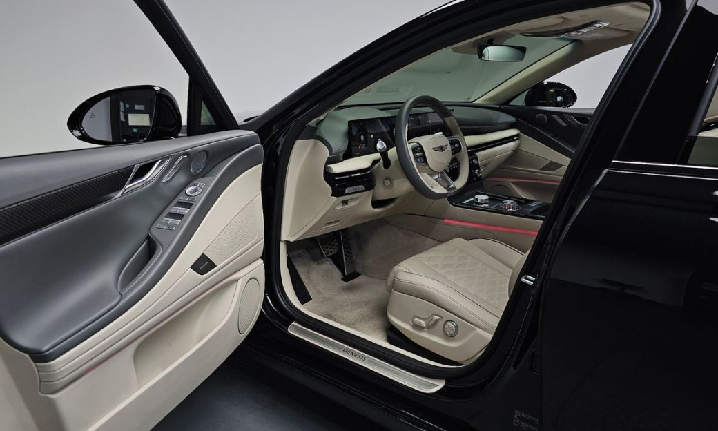 Genesis G80 Gasoline 2.5 Turbo AWD, 2025
