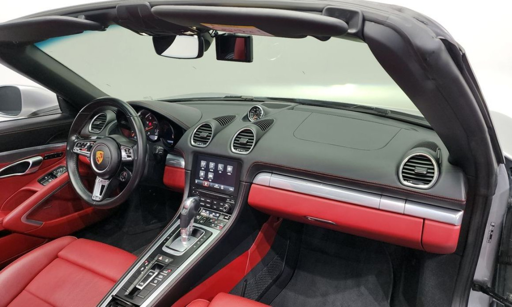 Porsche 718 4.0 GTS, 2024