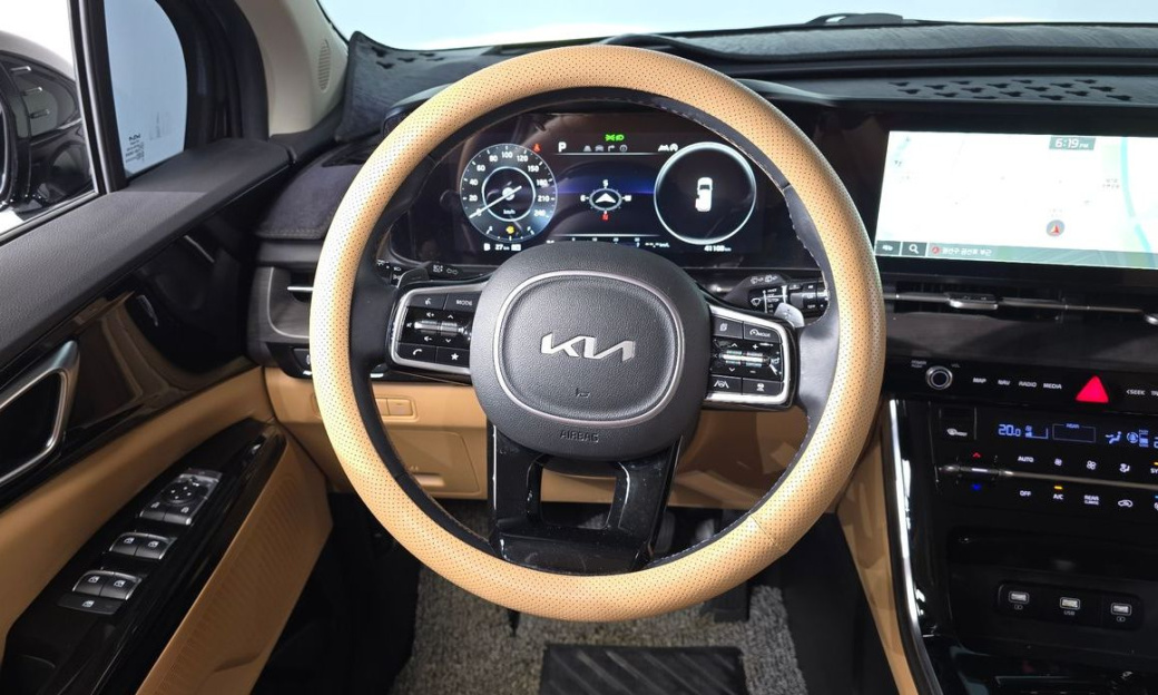Kia Carnival 9-Seater Noblesse, 2022