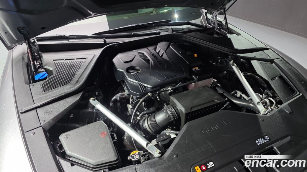 Genesis G80 Gasoline 2.5 Turbo AWD, 2022