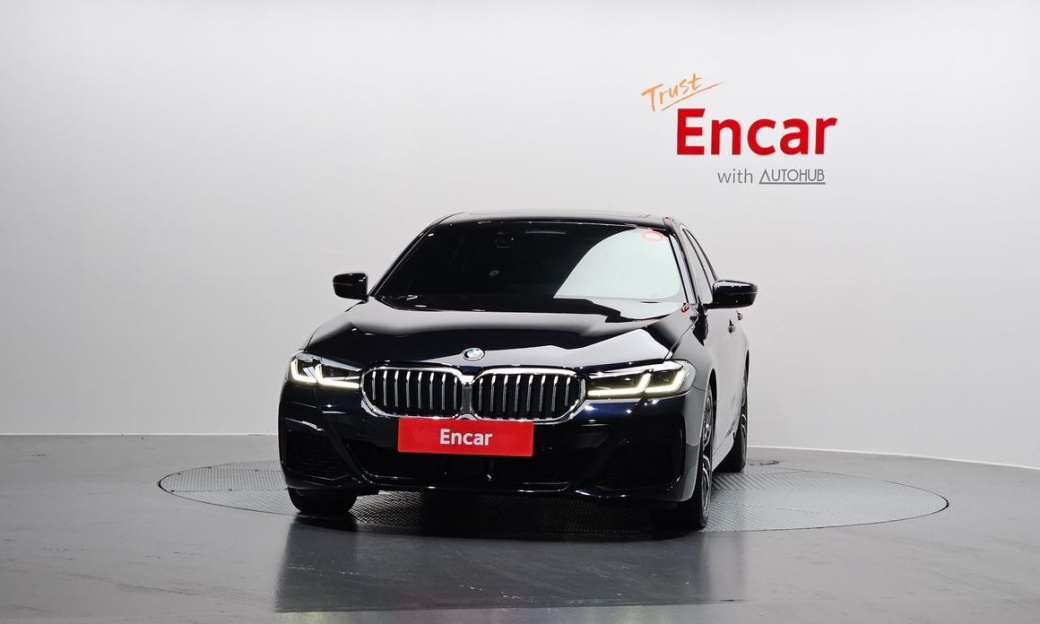 BMW 5-Series 520i M Sport, 2022