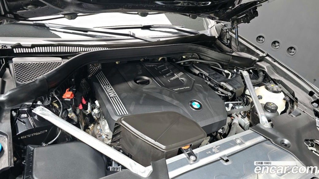 BMW X4 xDrive20i M Sport, 2023