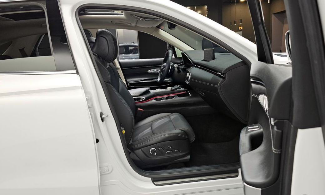 Genesis GV70 2.5T Gasoline 2WD, 2023