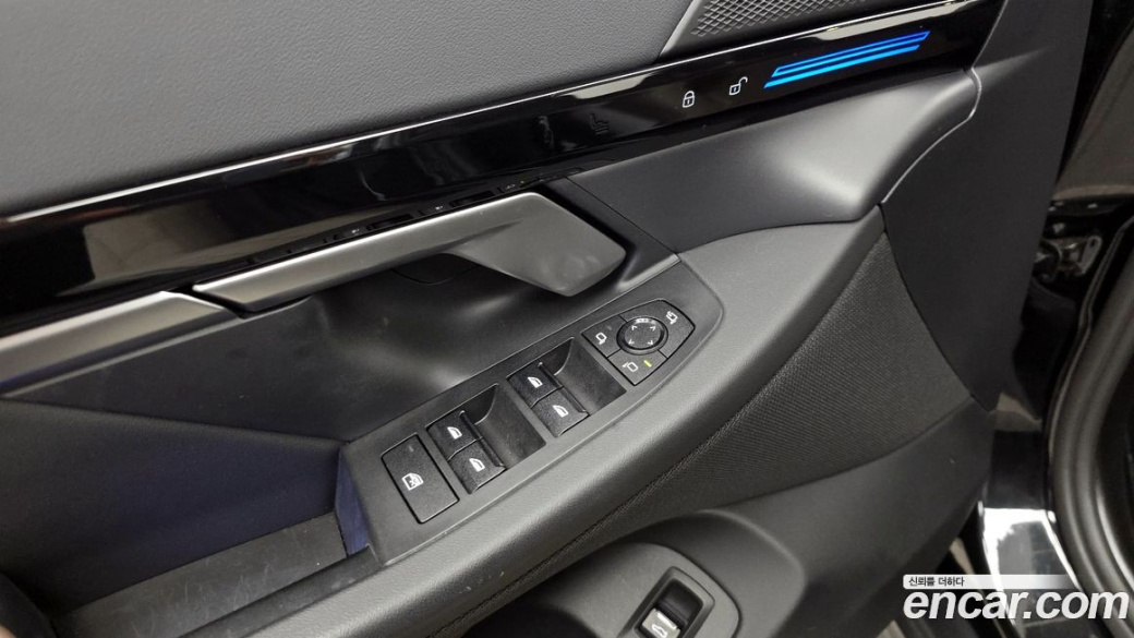 BMW 5-Series 523d, 2024