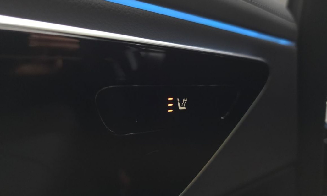 Mercedes-Benz E-Class E200 Avantgarde, 2024