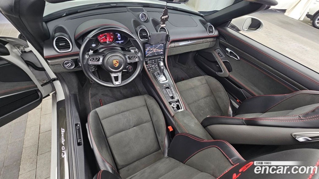 Porsche 718 4.0 GTS, 2022