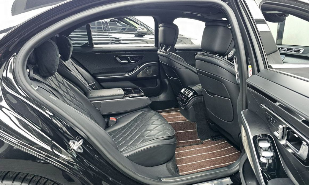 Mercedes-Benz S-Class S450L 4MATIC, 2023