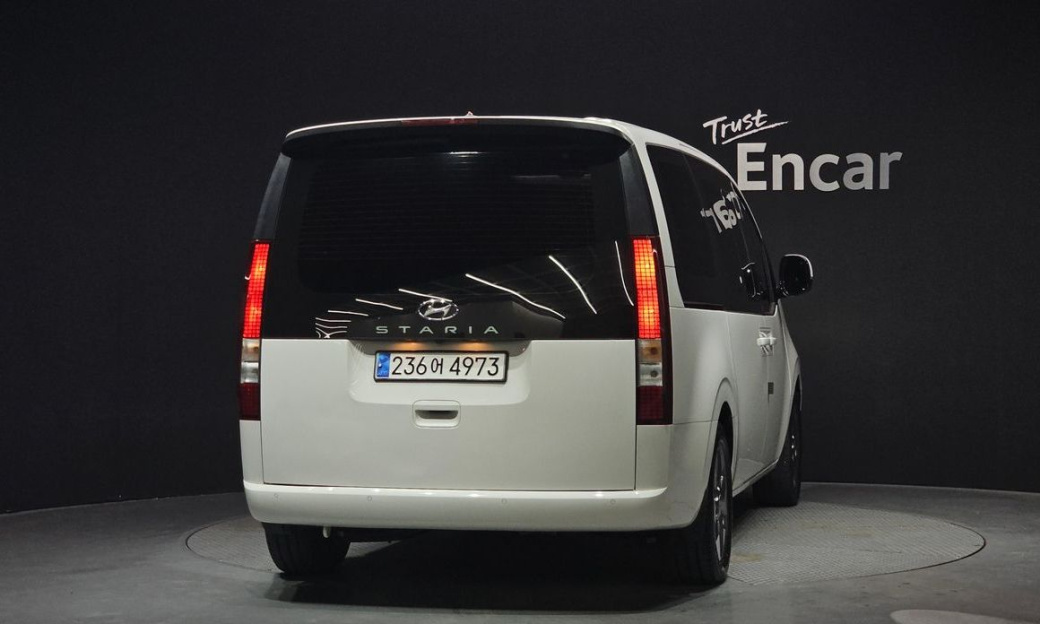 Hyundai Staria Tourer 9-Seater, 2024