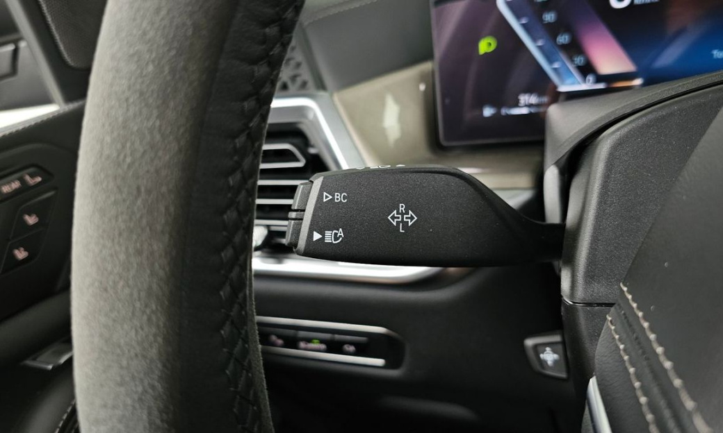 BMW X7 xDrive 40i Design Pure Excellence 7-Seater, 2024