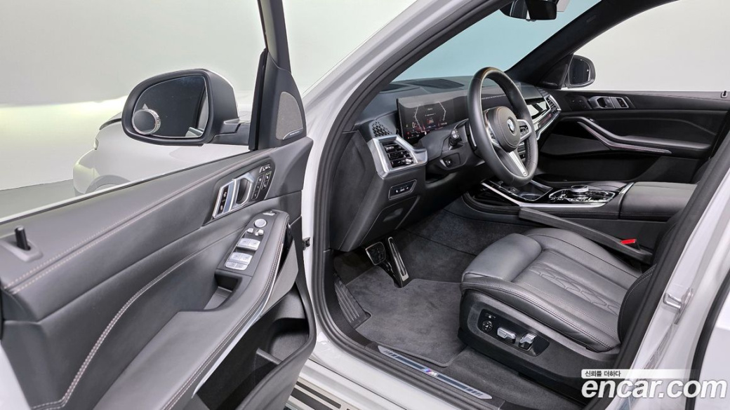 BMW X7 xDrive 40i M Sport 6STR, 2024